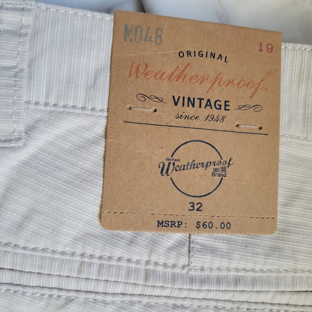 Weatherproof shorts - Picture 3 of 6